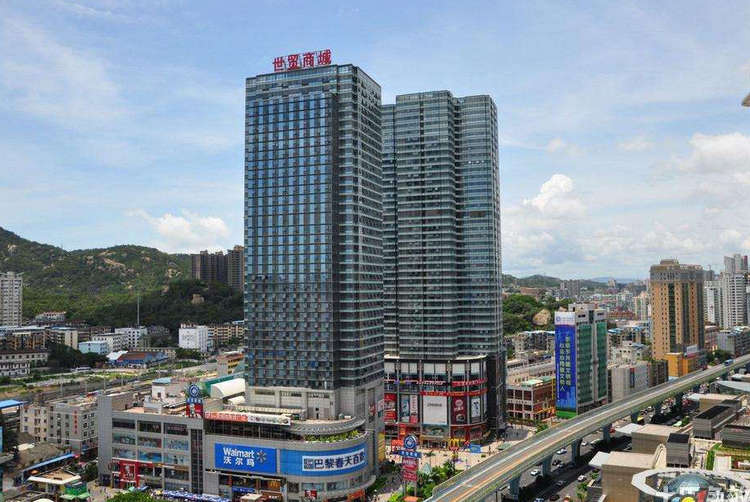 廈門世貿商城樓頂廣告字