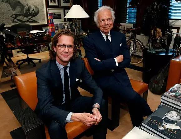 原CEO Stefan Larsson(左)和公司創始人Ralph Lauren